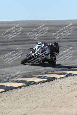 media/Oct-13-2025-Moto Forza (Mon) [[a66d839500]]/4-C Group/Session 2 (Bowl)/